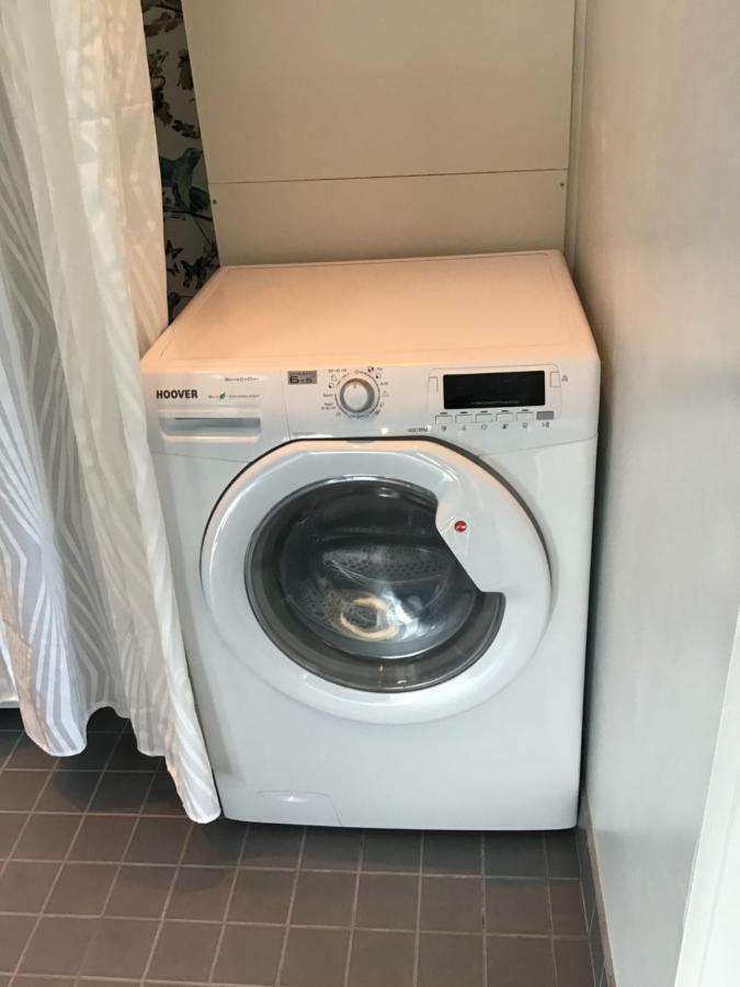 Lagenhet I Villa Pa Fornudden Tyreso Bagian luar foto
